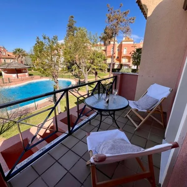 Casa Verdemar Golf Islantilla, готель у місті Іслантілья