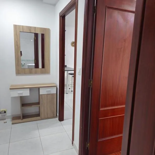 O piso da Tia Lo,la, hotel Sotomayorban