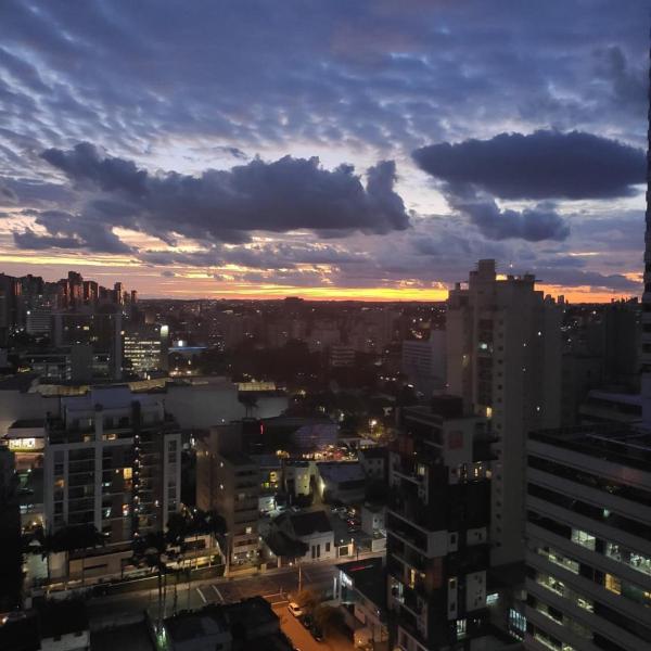 Apartamento completo, excelente localização - Foto 5