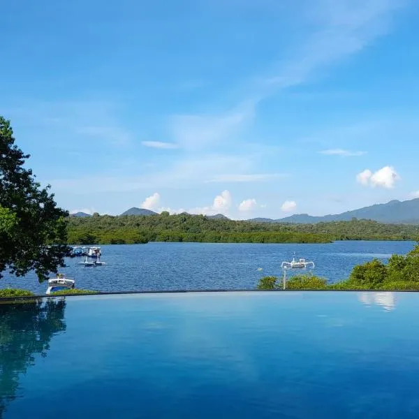 Naya Gawana Resort & Spa, hotel v destinaci Banyuwedang