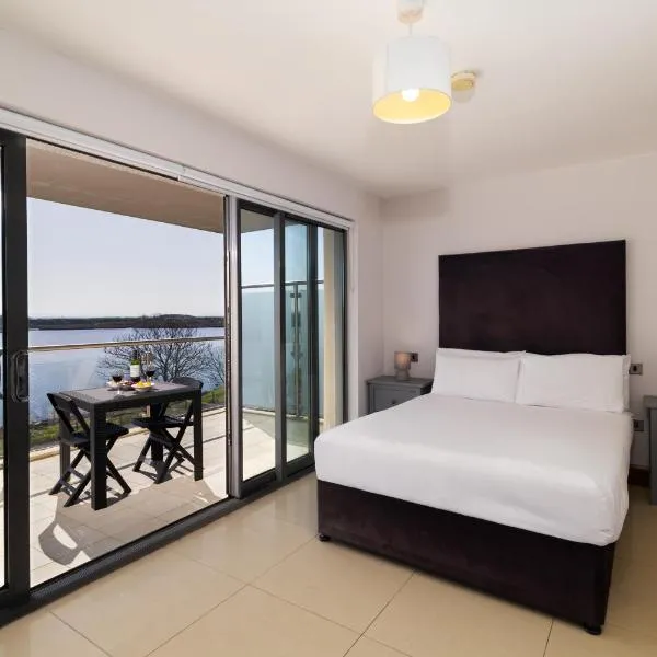 Tur an Tsaile - Galway Lakeside Apartments, hotel in Galway