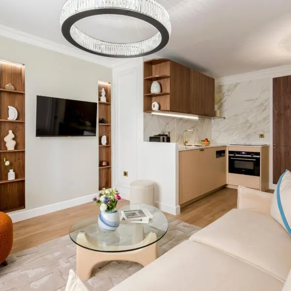 Merveil - Luxury Suite - Marais - Lenoir I، فندق في باريس
