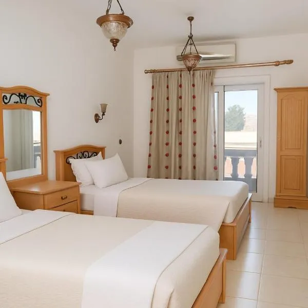 Elmamsha Peace House Dahab Stylish Central Studio, hotel v destinaci Dahab