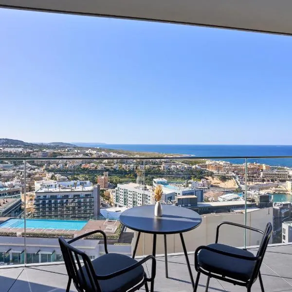 High-Rise Elegance 18th Floor Apartment with Stunning Sea Views, khách sạn ở Saint Julianʼs