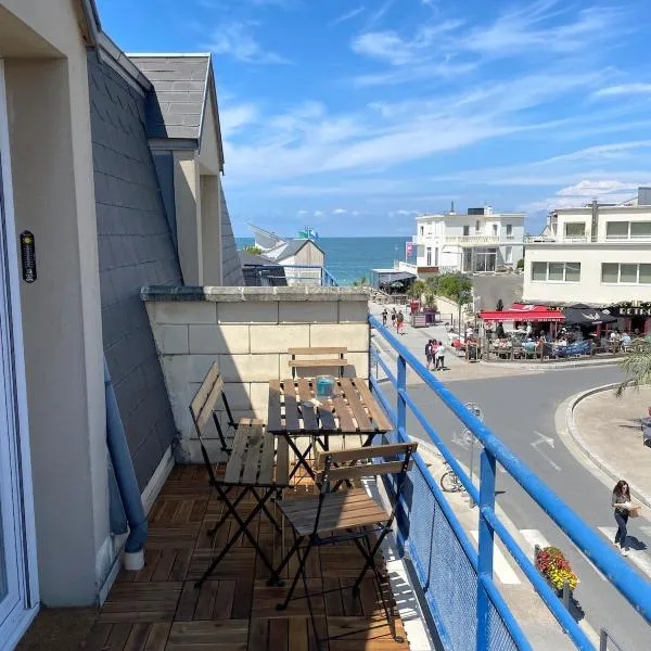 T2 Vue mer, Au Balcon des Marées, hotel in Bréhal