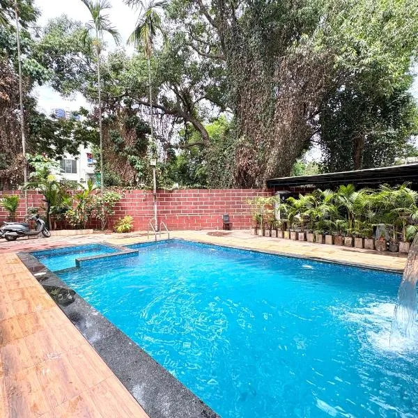 Hotel Laxmi Residency, hotel v destinaci Lonavala