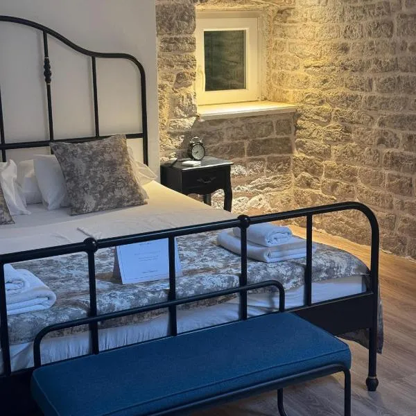 Centrum Luxury Rooms, hotel in Šibenik