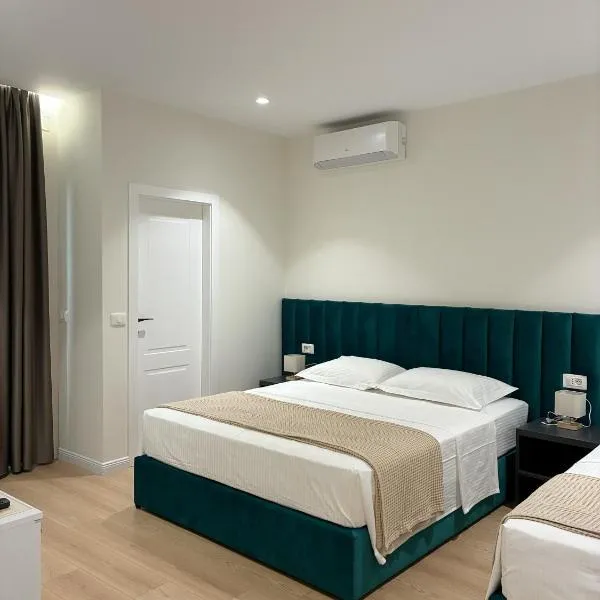 Clinton Tirana Inn, hotel v destinaci Tirana