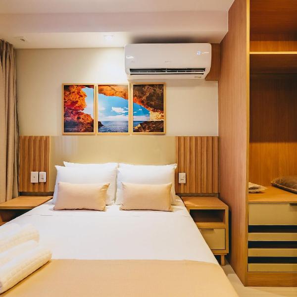Quarto e sala 450m da praia de ondina