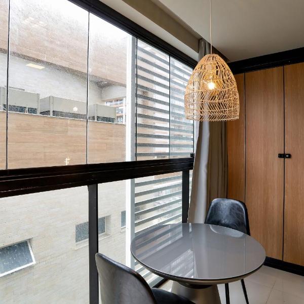 Conforto em apartamento a passos da praia da Barra - Foto 3