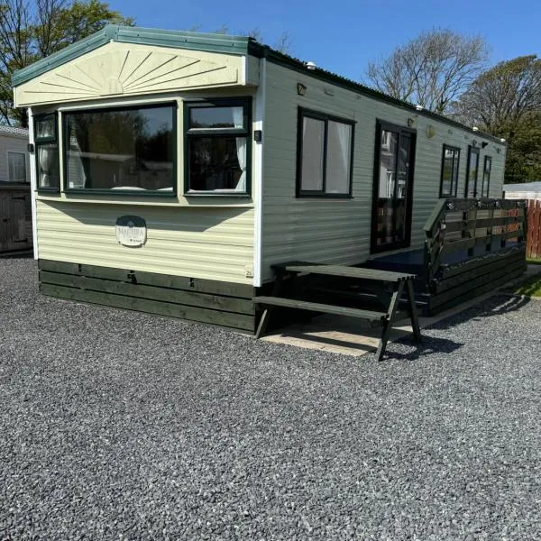 Happydays Caravan 1 Newton Stewart, hotel v destinaci Bailliewhir