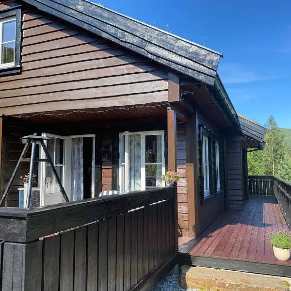 Cozy cabin in Eikedalen, hotel in Eikedalen