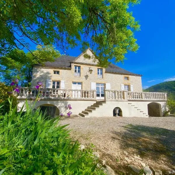 Domaine la Cabane, hotel v destinaci Dégagnac