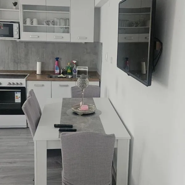 CILT, hotel v destinaci Kranj