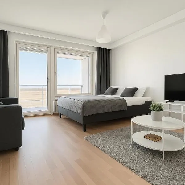City Home Finland Panorama Suite - New Luxury Suite with Own SAUNA, One Bedroom, Spacious Balcony with City Views and Great Location next to Nokia Arena, hotel in Tampere