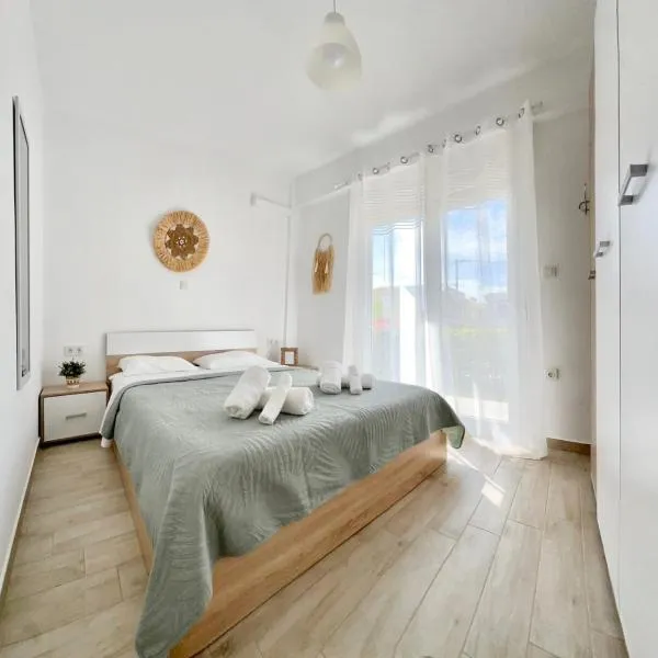 Danai Apartment with pool Access, hotel v destinaci Ofrynio
