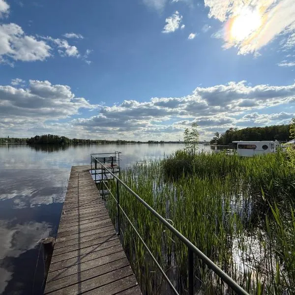 Ferien am See, hotel v destinaci Schwerin
