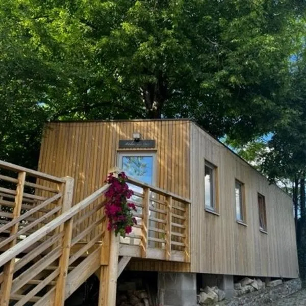 Tiny House, hotel in Chimay