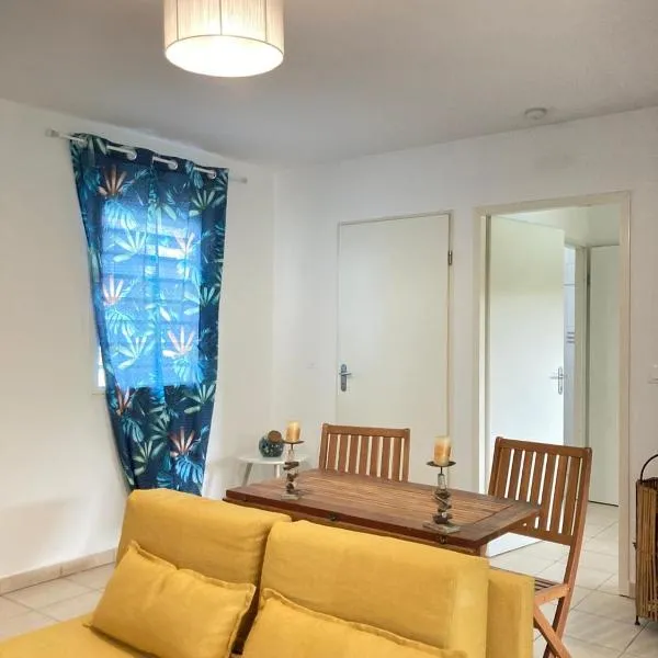 Des Racines & Des Ailes, hótel í Petit-Bourg