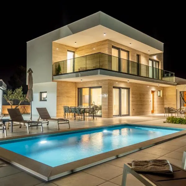 Villa Kana, hotel i Brodarica