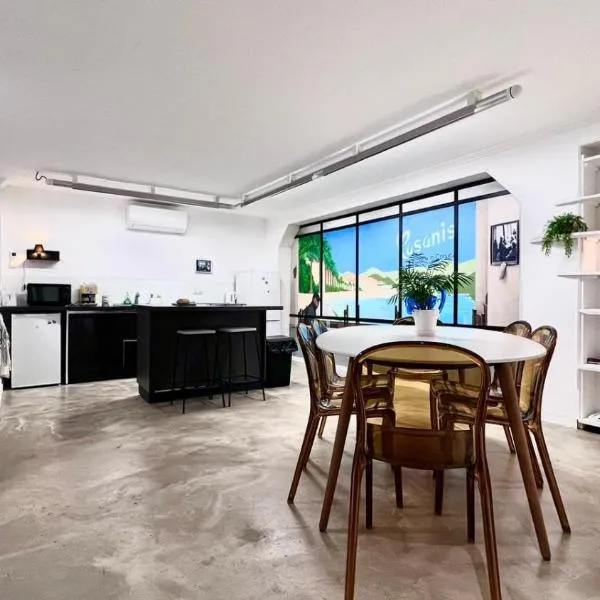 Coliving Ajaccio type Auberge de Jeunesse, hotel di Ajaccio