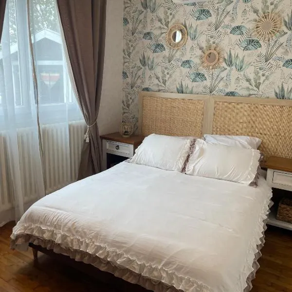 maison de pat et mat, hotel in Issoudun