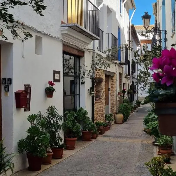 Apartamentos turísticos "El Refugio", hotel v destinaci Algar de Palancia