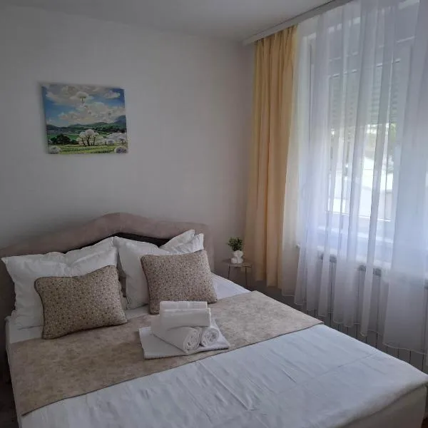 Apartman Demetra, hotel v destinaci Sremska Mitrovica