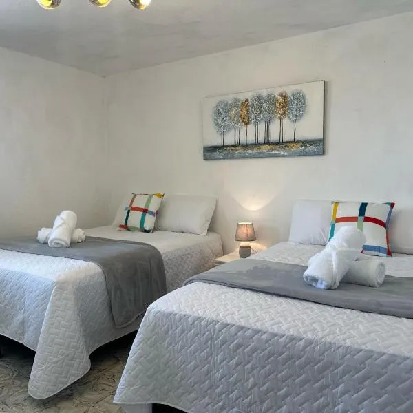 Casa Lirios, hotel en Las Victorias