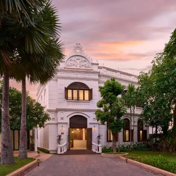 The Embassy Angkor Resort & Spa, hotel v Siem Reap
