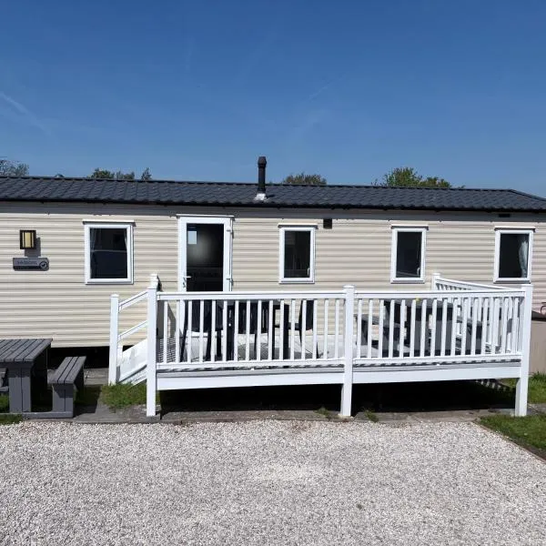 McCanns Caravan Marton Mere, hotel v destinaci Blackpool