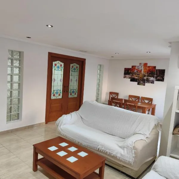 Elche Stay 2, Amplio con garaje, 3 Dorms, 1 Baño, hotel v destinaci Elche