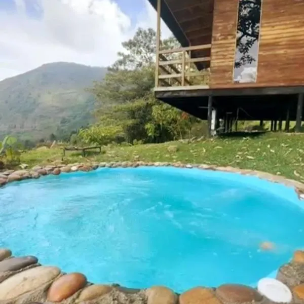 Refugio Tororoi, hotel v destinaci Copacabana