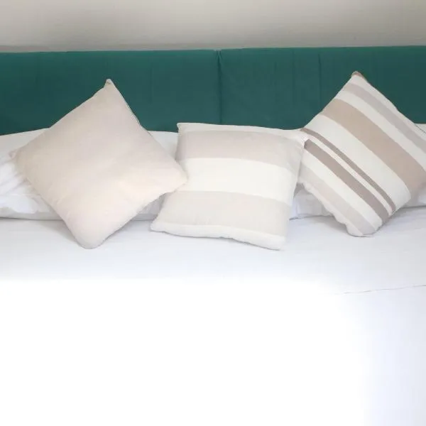Il Piccolo Attico, hotel Massában