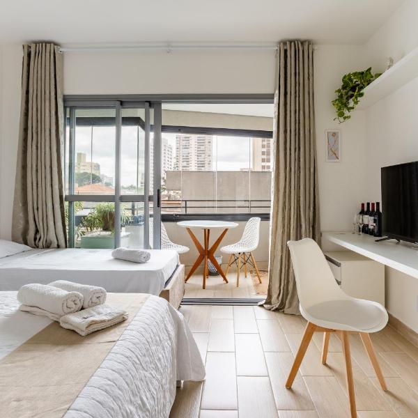 Studio p/ 3 | 2 camas | Ótima localização +Piscina