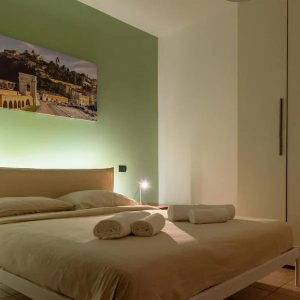 Gioia Del Conero, hotel v Anconě