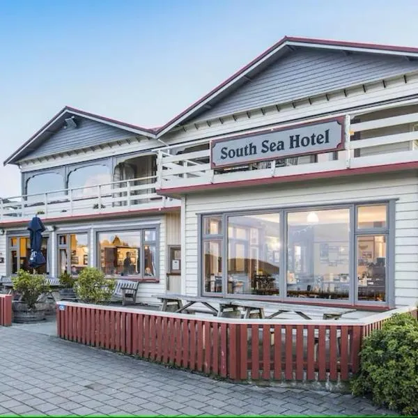 South Sea Hotel - Stewart Island, hotel v destinaci Half-moon Bay