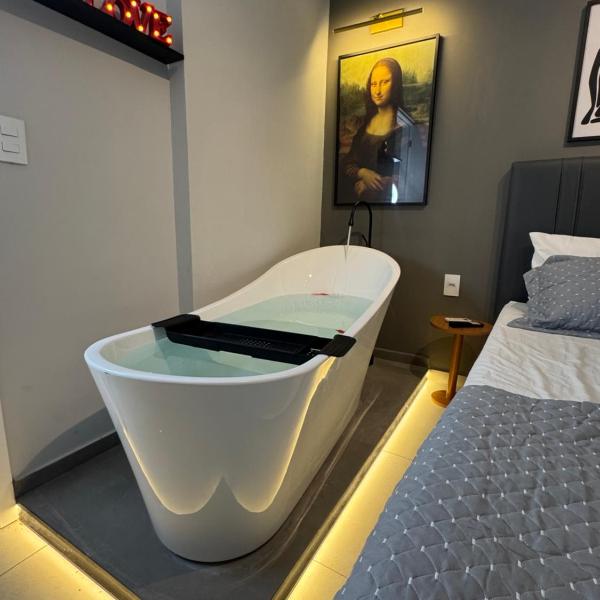 Doce Refúgio BV , Apartamentos com Banheira de Imersão , Estacionamento, Piscina , Tv 58 polegadas, Decorações Temáticas, Bairro da Bela Vista - Foto 3