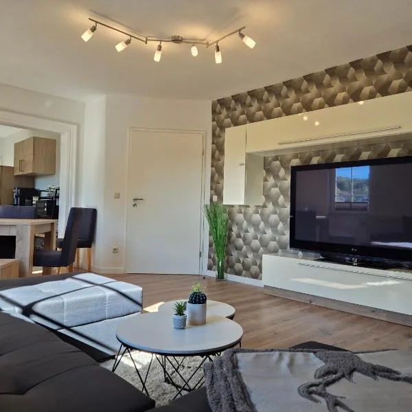 Eifelauszeit - Wohnung Groß, hotel v destinaci Büdesheim