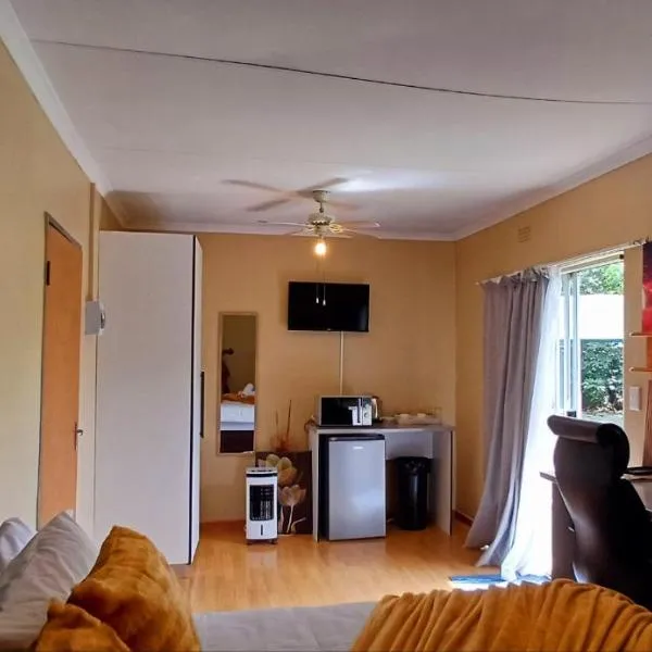 Risima guest house, hotel a Kempton Park