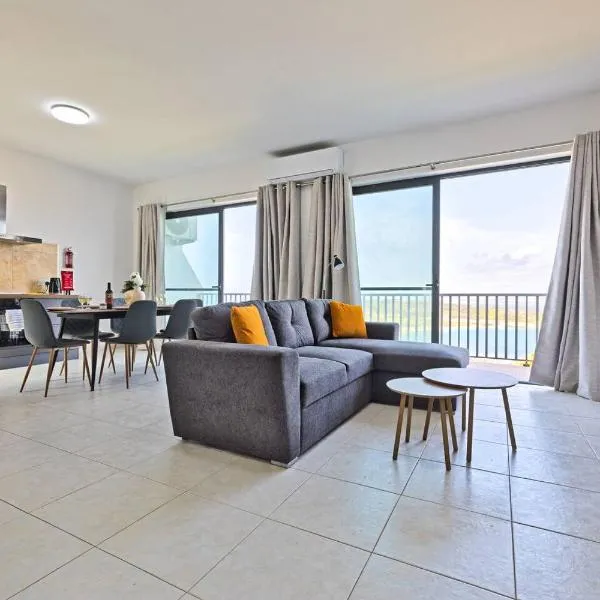 Crescent View PH - MLH city escape by Homely!, hotelli kohteessa Mellieħa