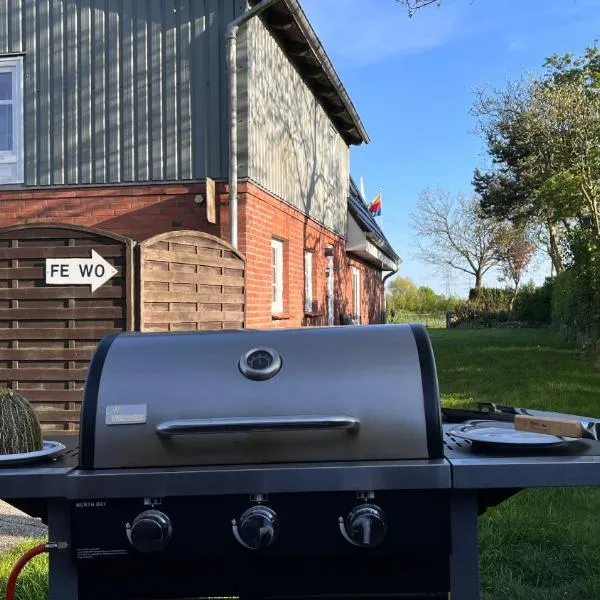 Ferienwohnung Sonne & Sauna, hotel v destinaci Sönnebüll