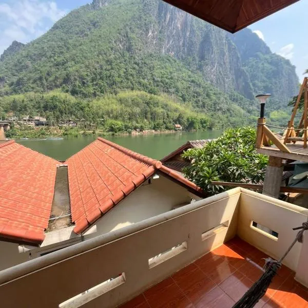 Cam u view Guest House, hotel in Nongkhiaw