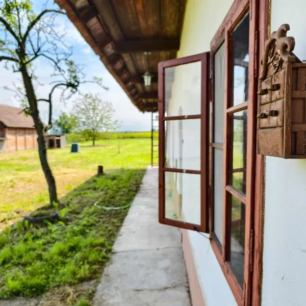 Ubytovací domček u Podhajské, hotel v destinaci Levice
