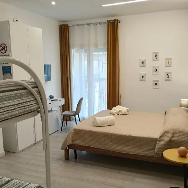 Le Stanze in Centro, hotel v Neapole