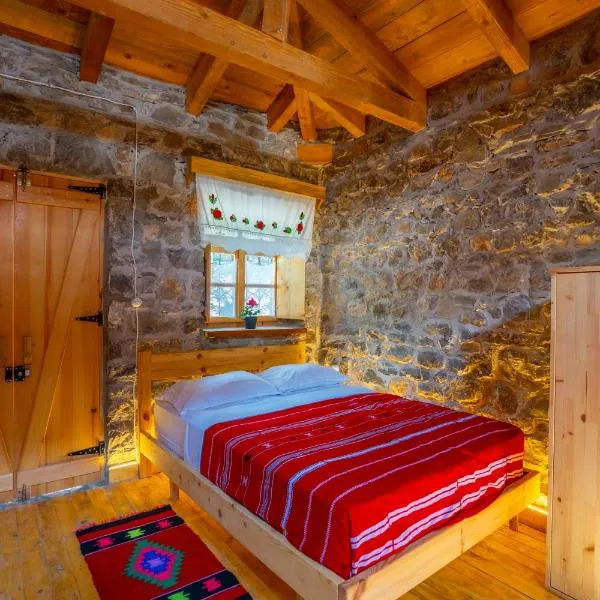 BabaNu Guesthouse, hotel en Nënshat