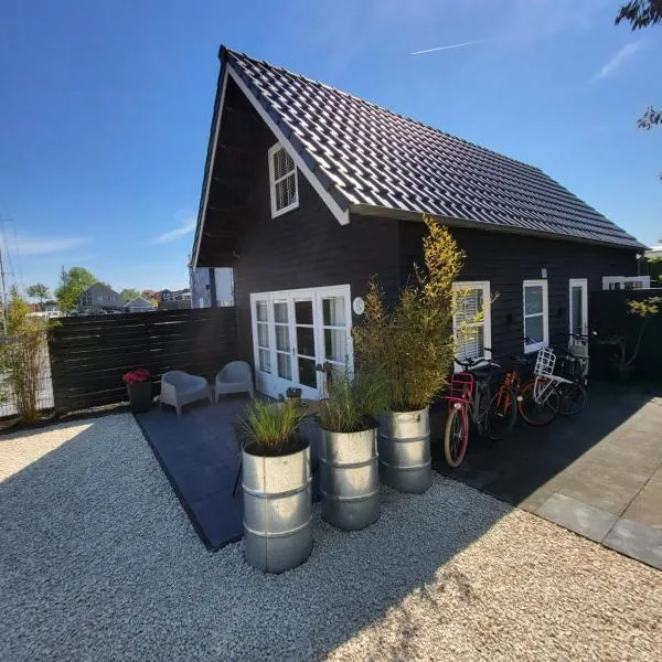 Je B&B Giethoorn, incl fietsen!, hotel v destinaci Giethoorn