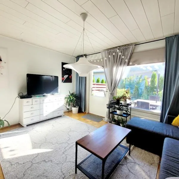 Cozy townhouse apartment, hotel in Kerava