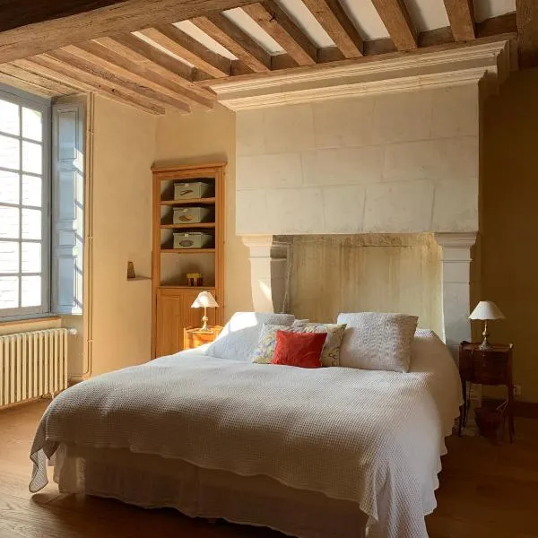 Château de la Faverie chambres d hôtes, hotel em Beaumont-Pied-de-Boeuf