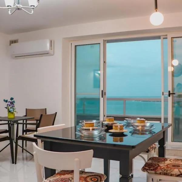 Beachfront Apartment 1, hotel v destinaci St Paul's Bay